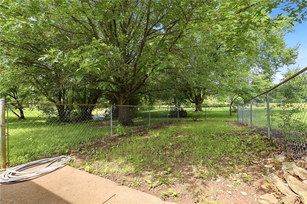 1641 Nw 100 Road Property Photo 42