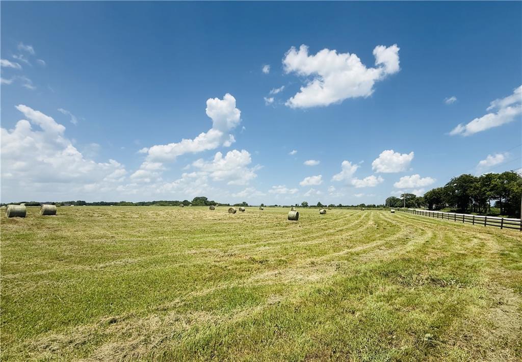15820 Short Lane Property Photo 10