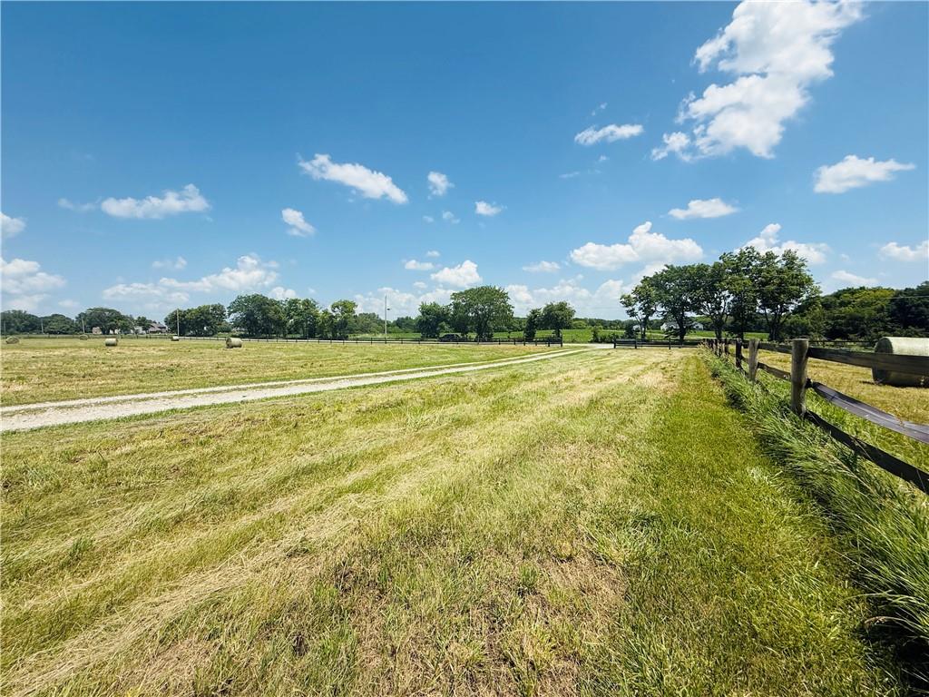 15820 Short Lane Property Photo 23