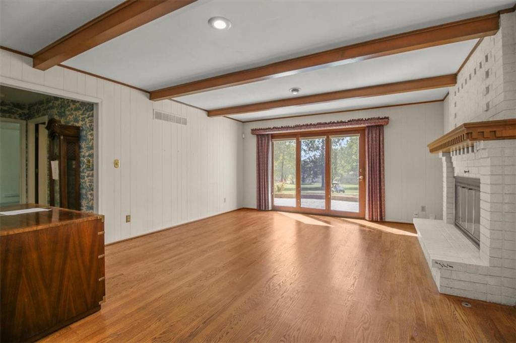 420 Golfview Drive Property Photo 12