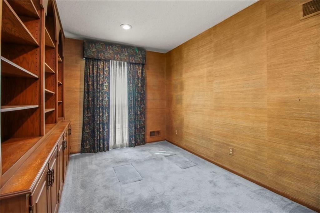 420 Golfview Drive Property Photo 14