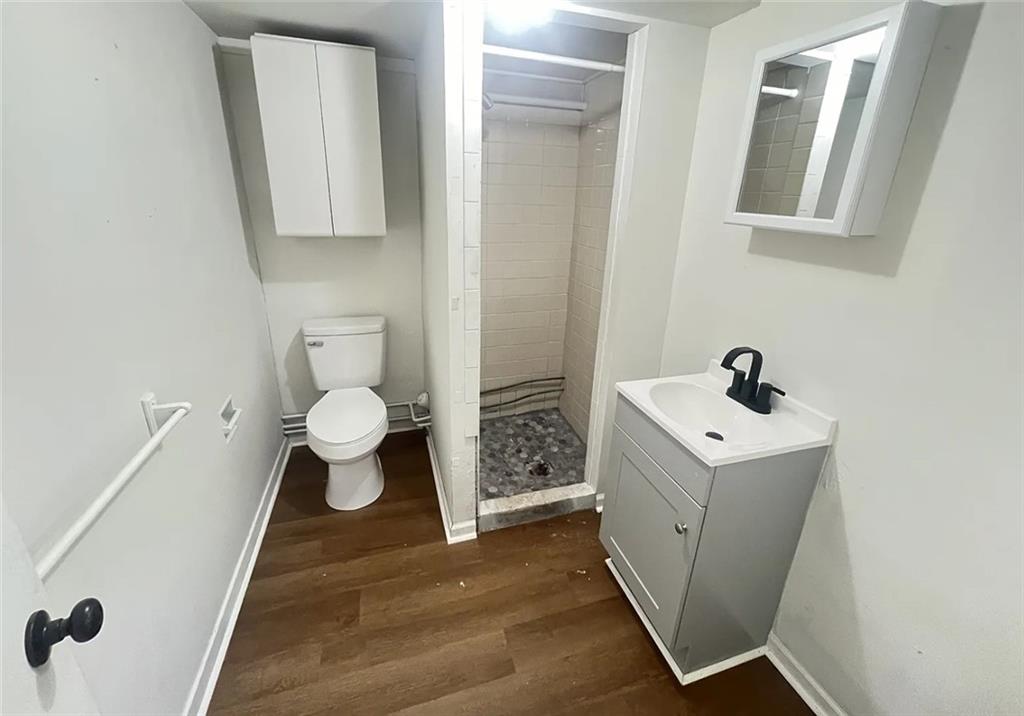 201 E Culton / 203 N College Street Property Photo 10