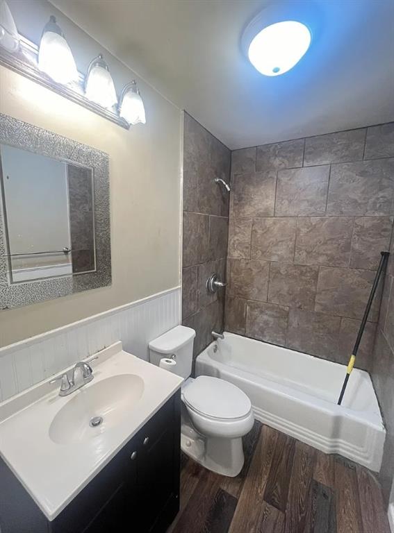 201 E Culton / 203 N College Street Property Photo 13
