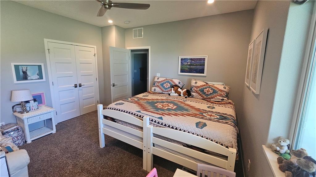 11 E 1100 Road Property Photo 23
