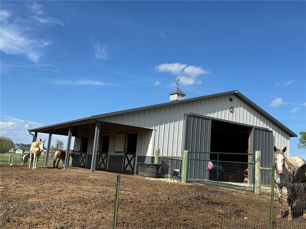 11 E 1100 Road Property Photo 29