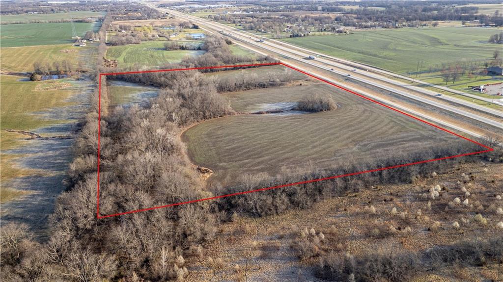 Sw Outer Road Property Photo 5