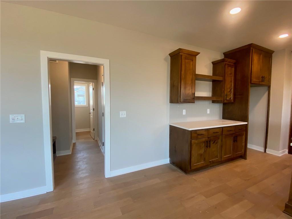 18970 W 193rd Terrace Property Photo 8