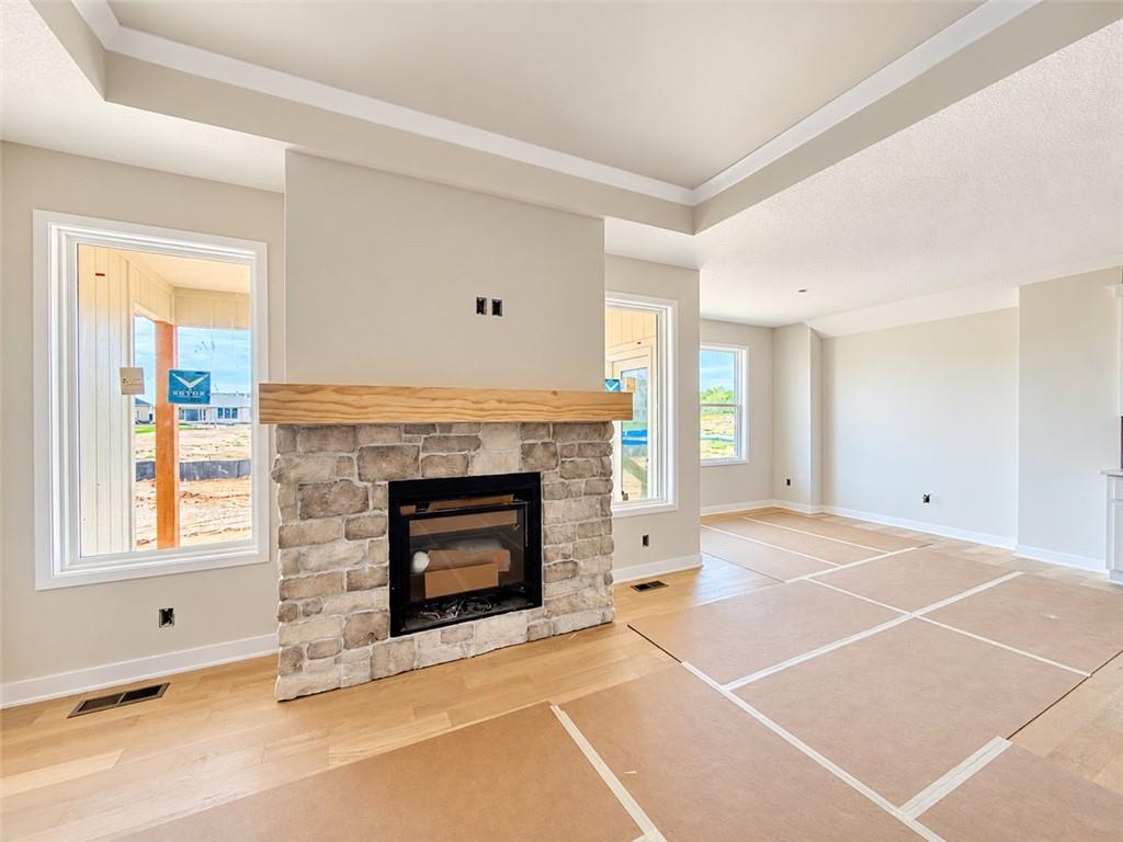 19324 Mahaffie Street Property Photo 7