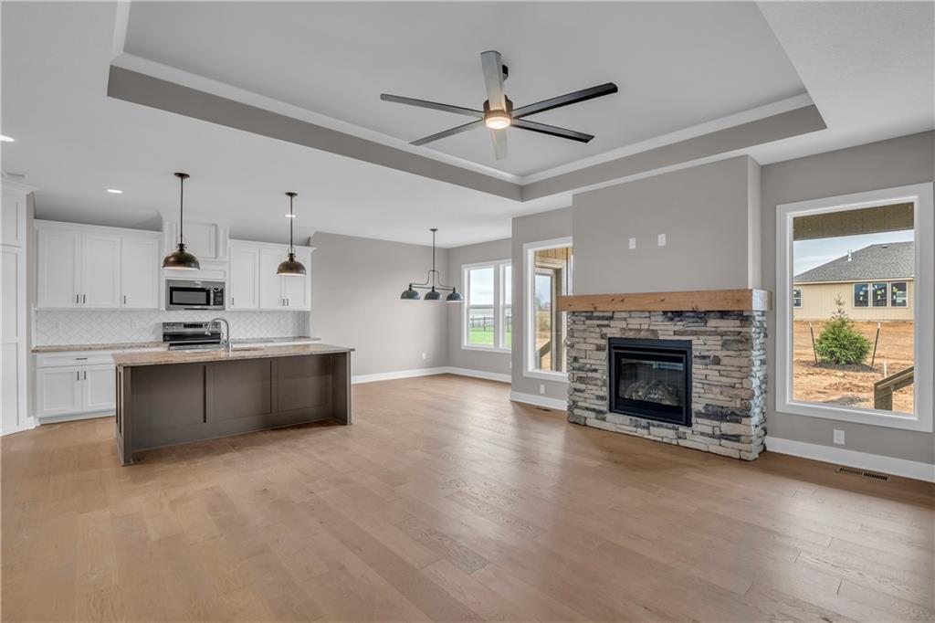 19324 Mahaffie Street Property Photo 20