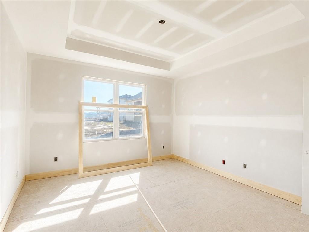 19317 Skyview Lane Property Photo 10