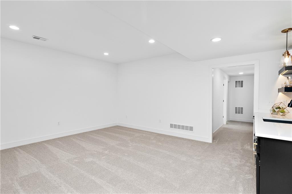 19317 Skyview Lane Property Photo 33