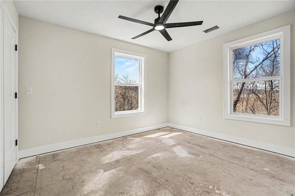 5516 Nw Verlin Drive Property Photo 20