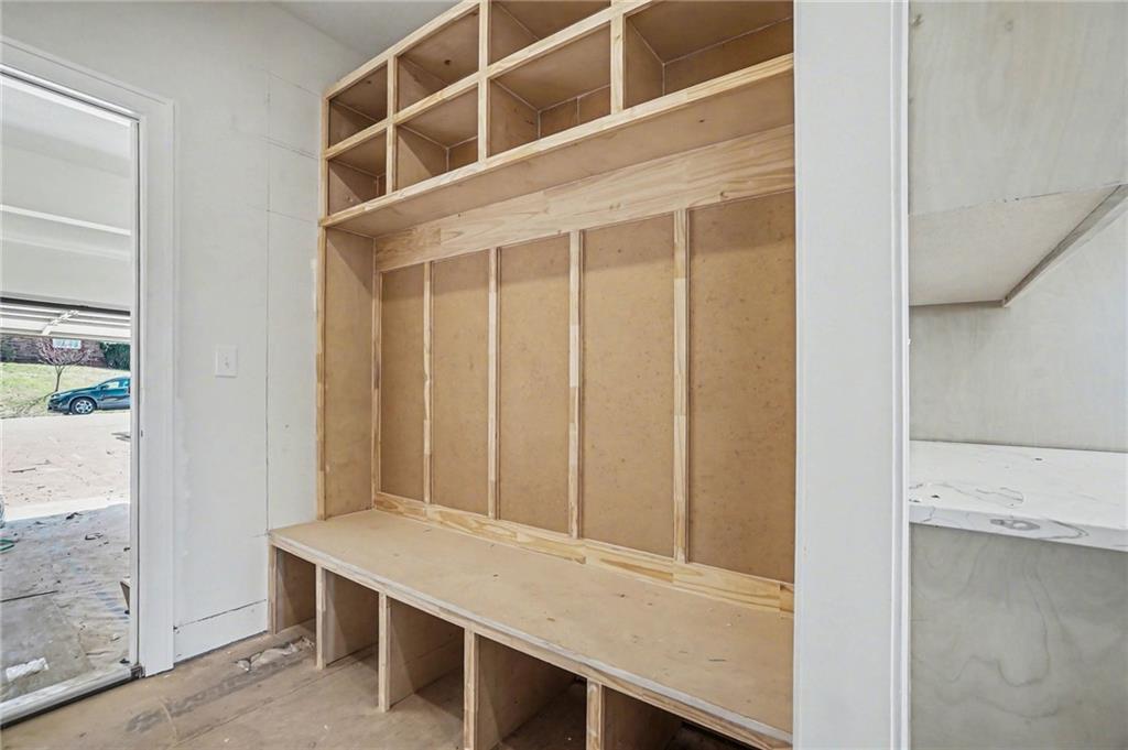 5516 Nw Verlin Drive Property Photo 21