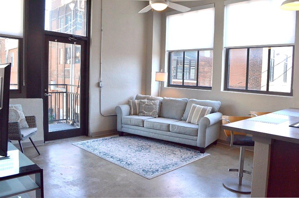 1535 Walnut Street Property Photo 2