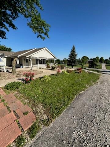 210 Berry Street Property Photo 7