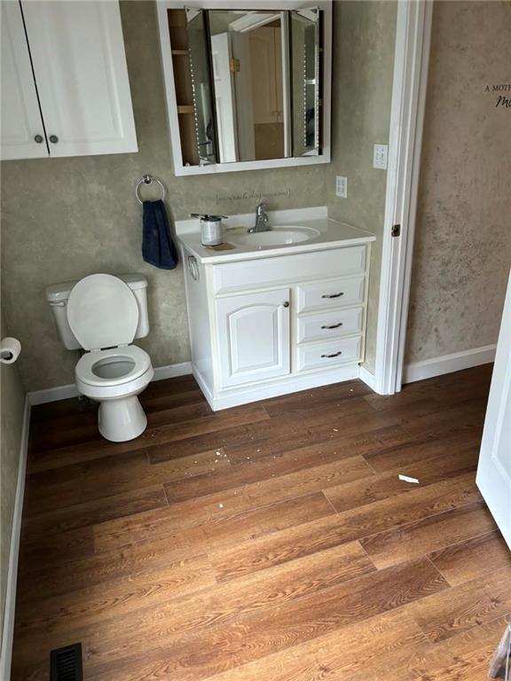 210 Berry Street Property Photo 23