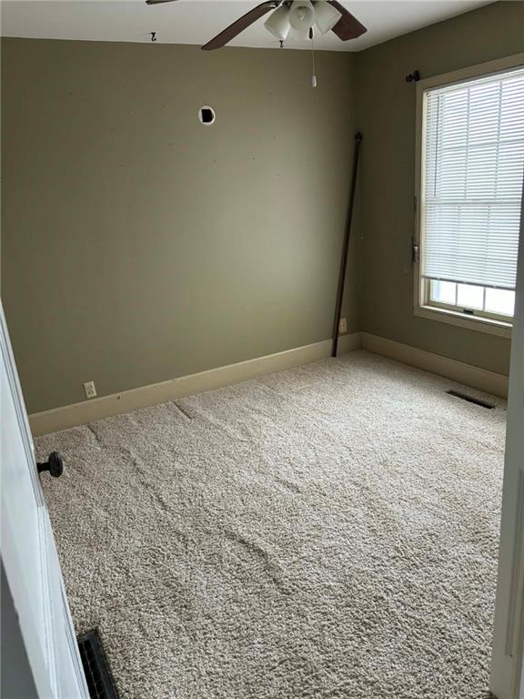 210 Berry Street Property Photo 24