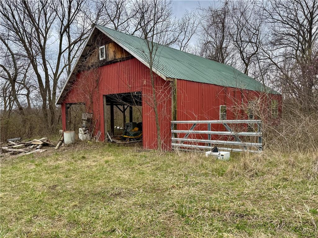 19209 Santa Fe Trail Property Photo 33