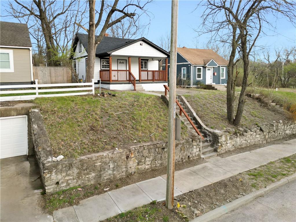 3837 Olive Street Property Photo 23