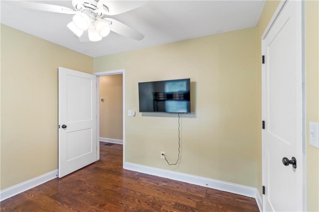 3412 Charlotte Street Property Photo 21
