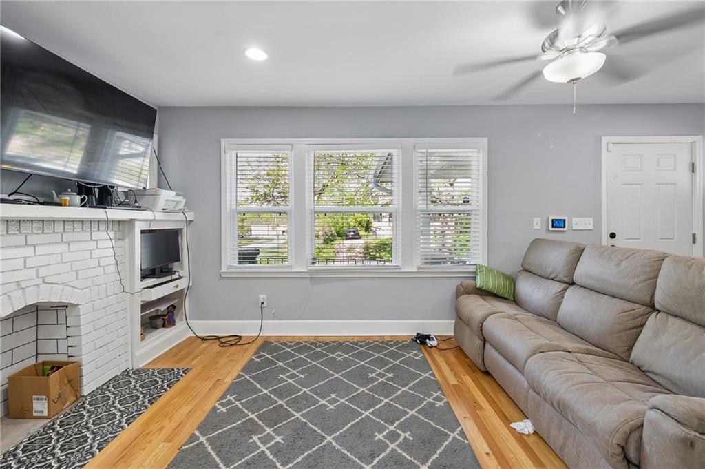 4943 Michigan Avenue Property Photo 8