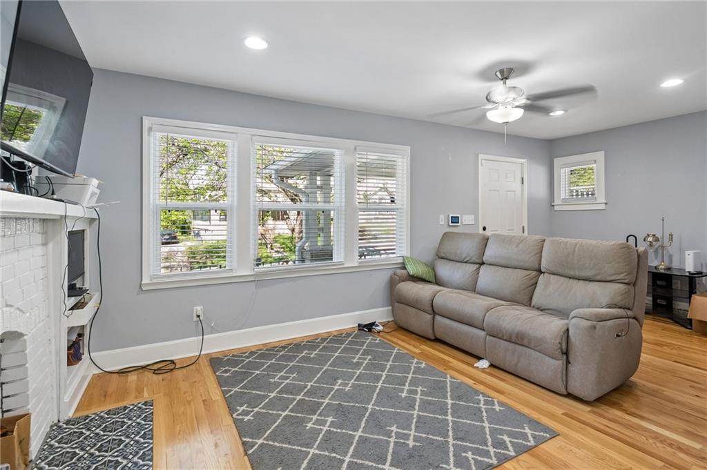 4943 Michigan Avenue Property Photo 9