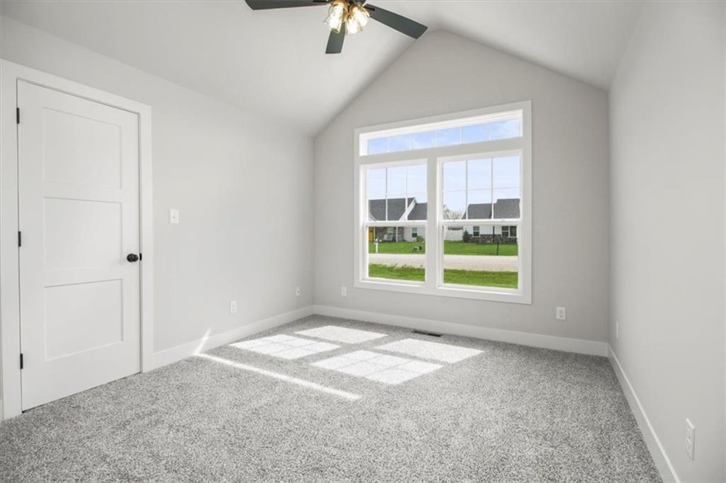 1011 Eli Lane Property Photo 11