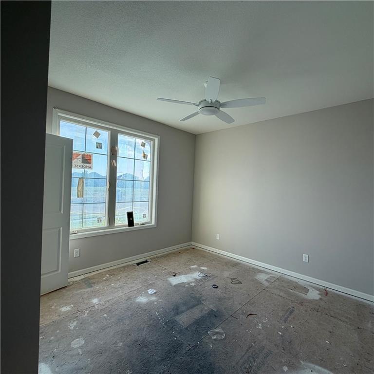 2304 Foxtail Drive Property Photo 7