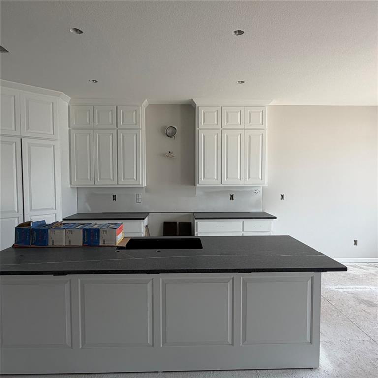 2304 Foxtail Drive Property Photo 15