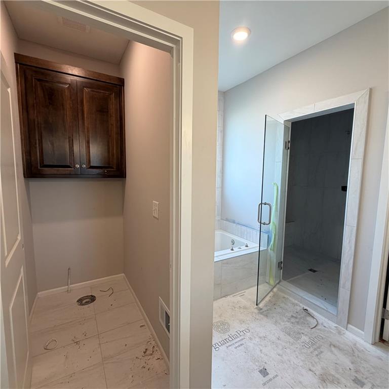 2304 Foxtail Drive Property Photo 16