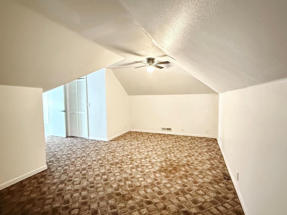 2004 N Lynn Street Property Photo 40