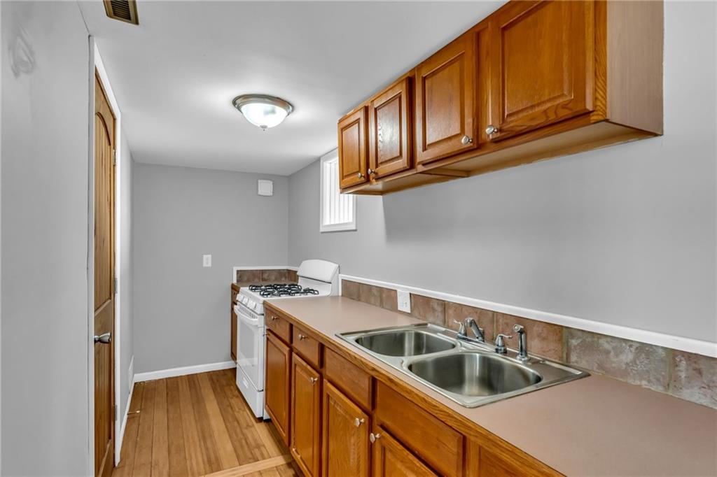 83 N Mill Street Property Photo 11