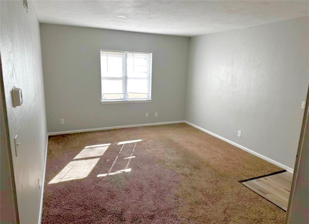310 E Franklin Street Property Photo 22