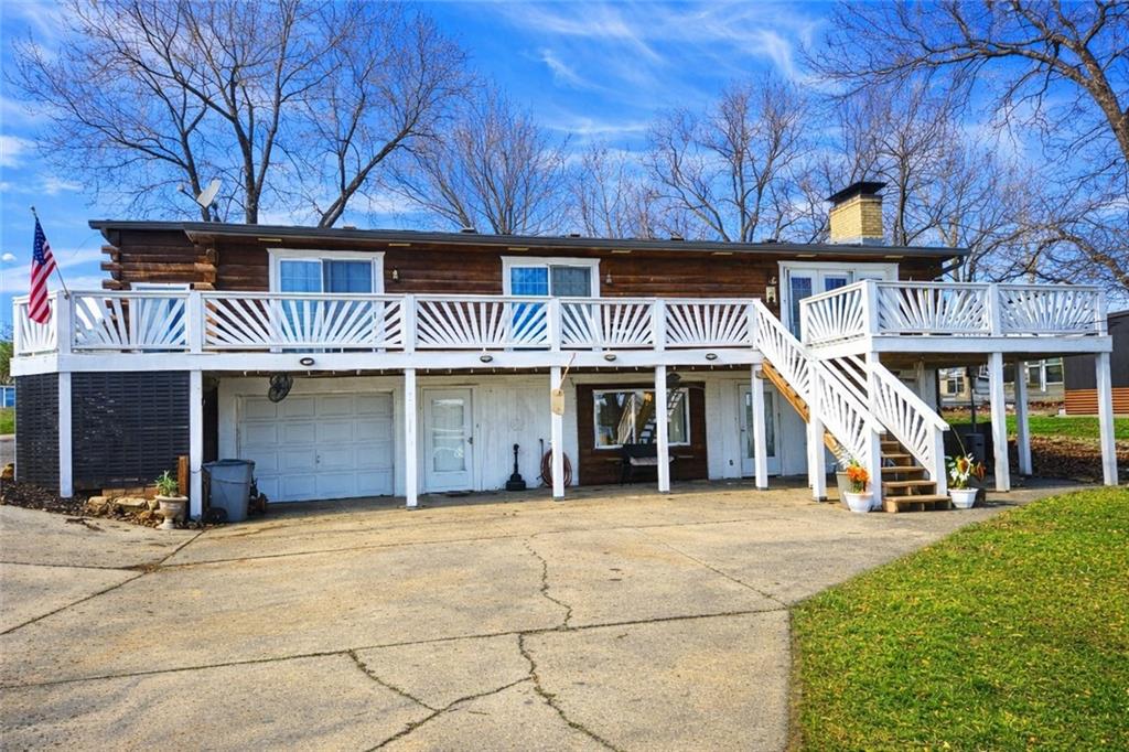 1656 Lake Viking Terrace Property Photo 4