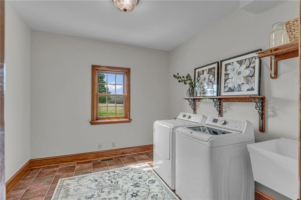 1548 N 800 Road Property Photo 34