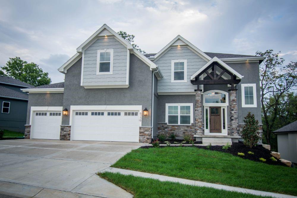 5779 NW Black Oak Court Property Photo 1