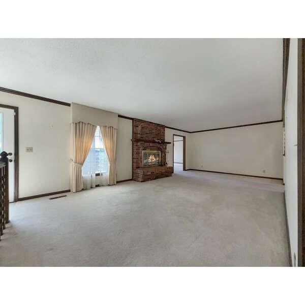 1405 High Drive Property Photo 6