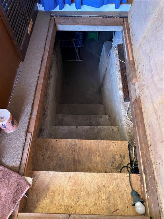 804 E Perry N/a Property Photo 12