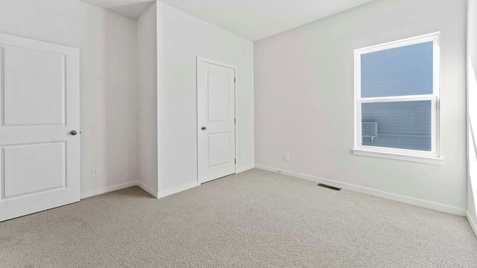 17800 Green Road Property Photo 13