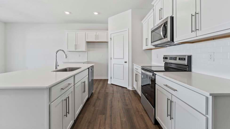 17800 Green Road Property Photo 17