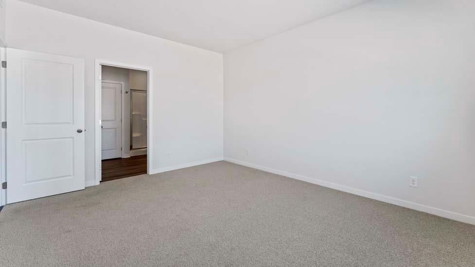 17800 Green Road Property Photo 27
