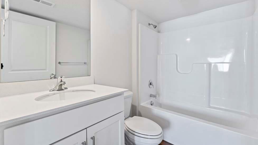 17800 Green Road Property Photo 31
