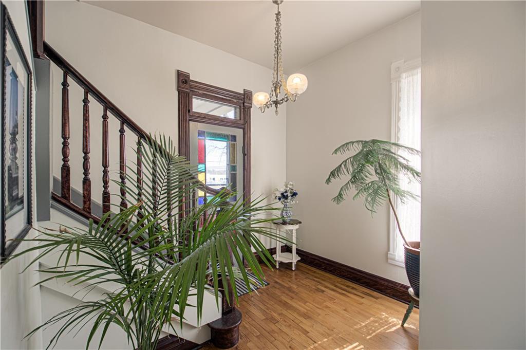 225 Groom Street Property Photo 12