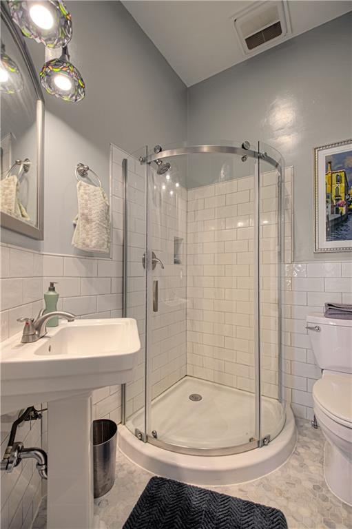 225 Groom Street Property Photo 13