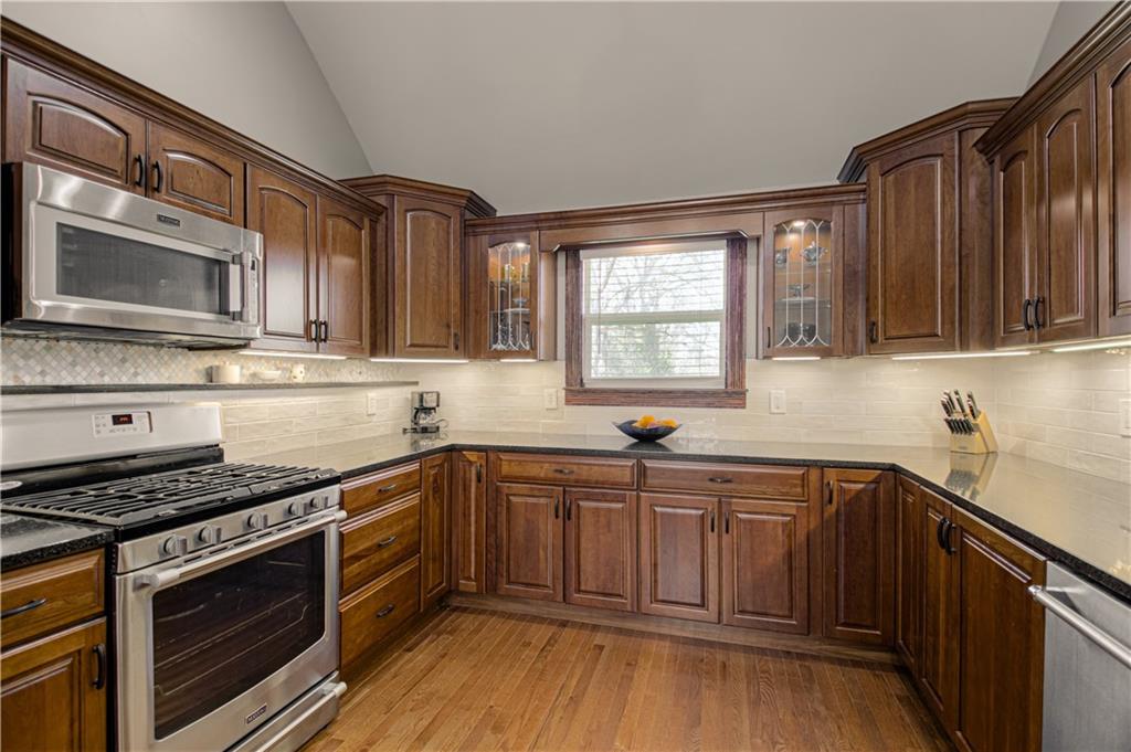 225 Groom Street Property Photo 20