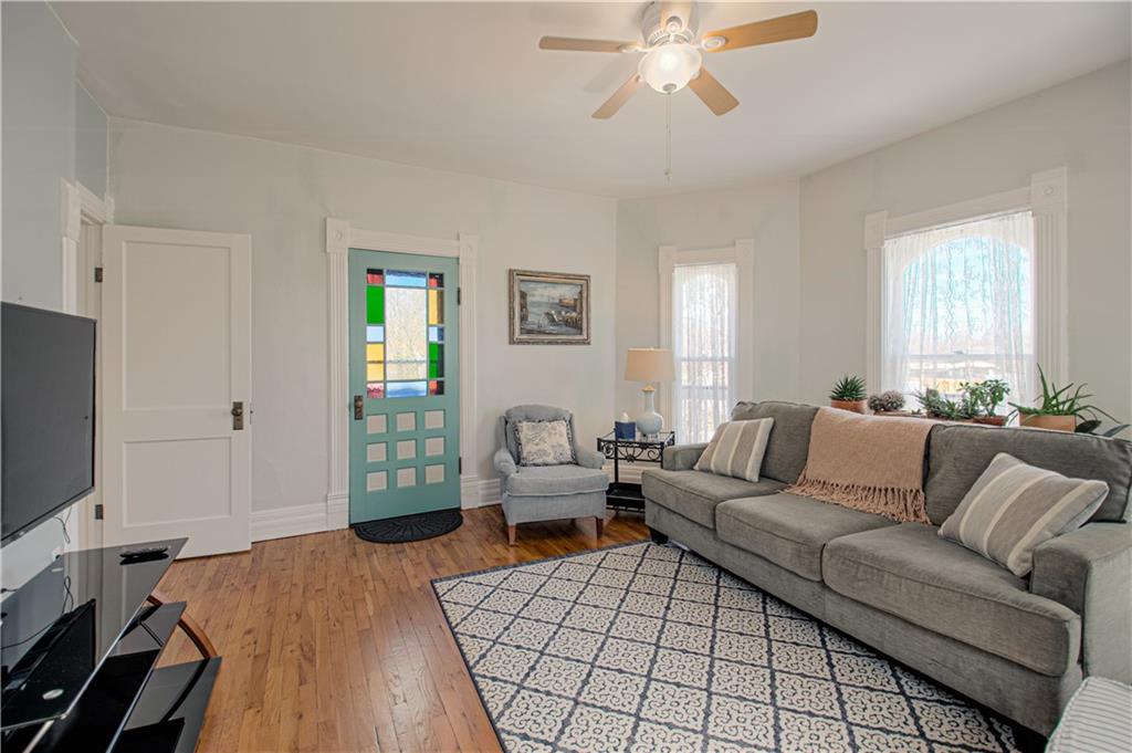 225 Groom Street Property Photo 29