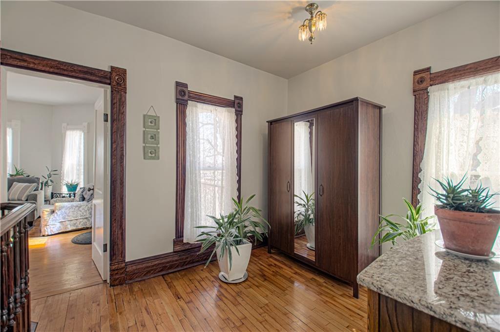 225 Groom Street Property Photo 30