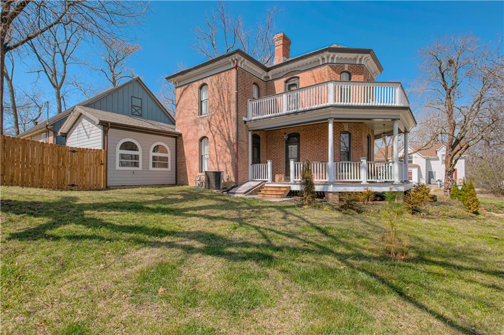 225 Groom Street Property Photo 44