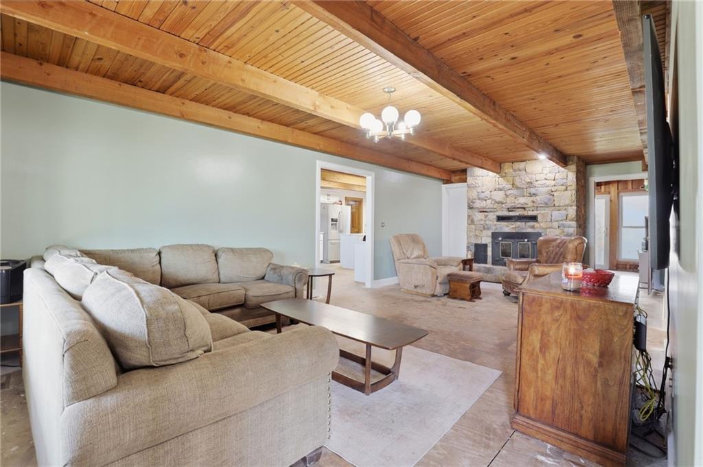 19251 Bolling Road Property Photo 3