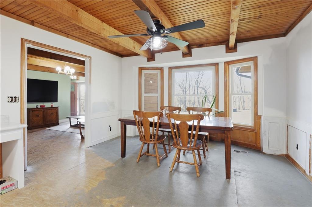 19251 Bolling Road Property Photo 8